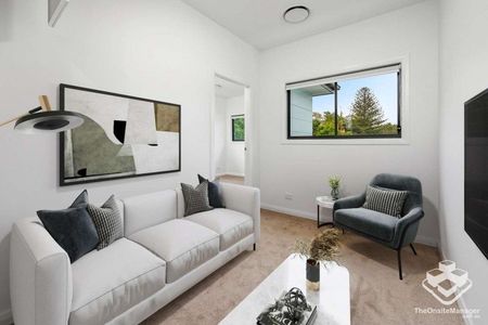 Townhouse in Great Location - Photo 2
