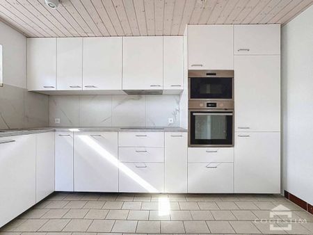 Maison de village individuelle rénovée à Essertines-sur-Rolle - Photo 3