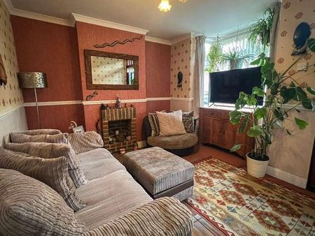 Singlewell Road, Gravesend, Kent, DA11 - Photo 4