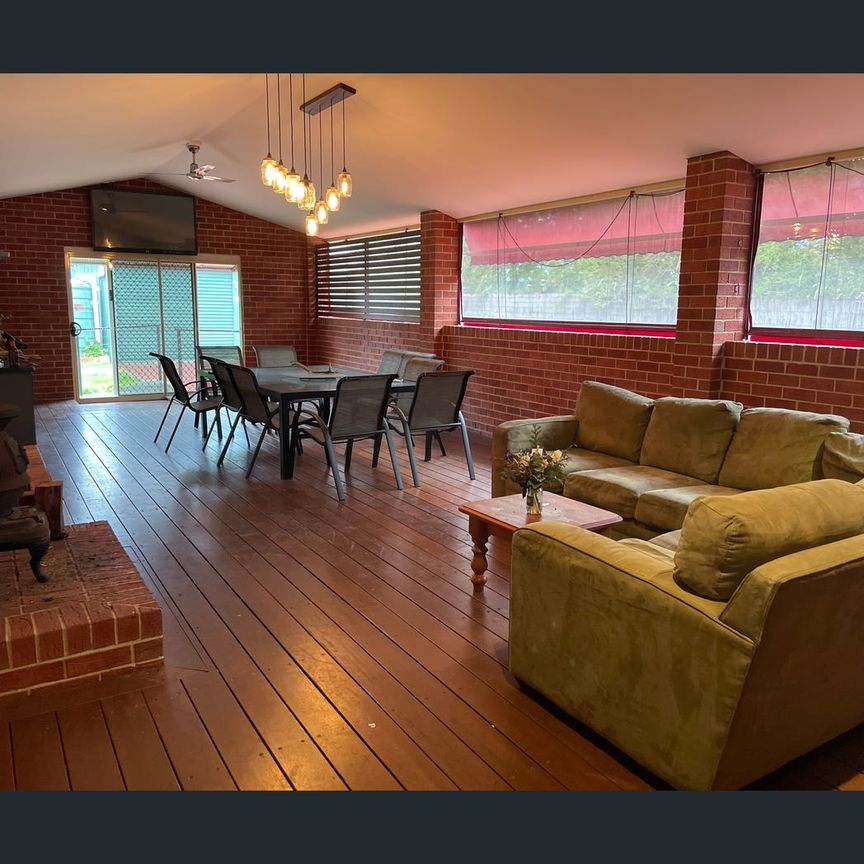 1 Koetong Crescent, West Wodonga, Vic 3690 - Photo 1