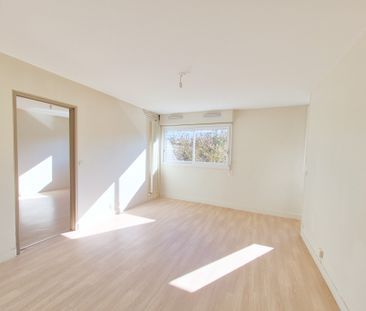 T2 de 49 m² refait à neuf avec belle pièce à vivre – Tours sud - Photo 3