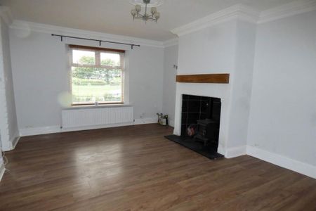 3 bedroom terraced house to rent - Photo 2