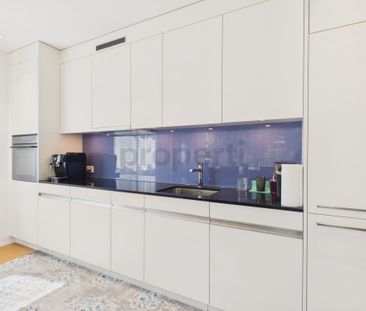 Eigentumsstandard mit Panoramafenstern: Grosszügige 74 m², Tiefgara... - Photo 5