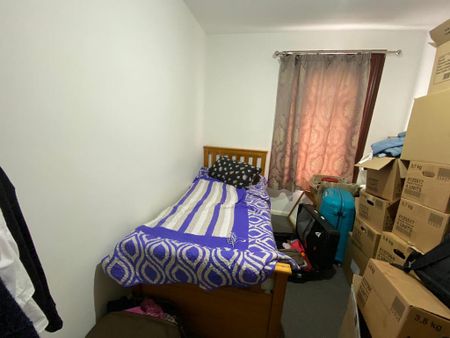 4 bedroom terraced house to rent - Photo 2