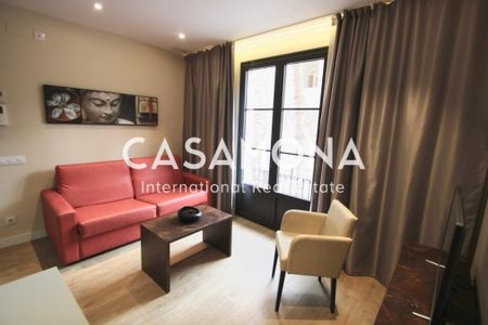 Stylish 2 Bedroom Apartment close to La Rambla - Photo 2