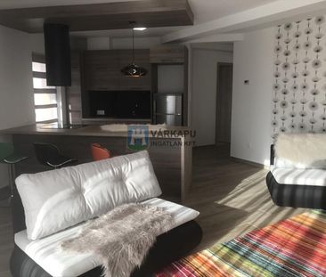Kiadó luxus lakás - Székesfehérvár - Photo 3
