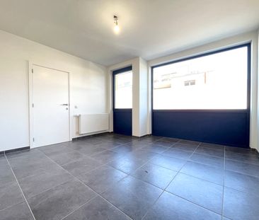 Ruim duplex app met 2 slpks, bureau en terras in centrum - Photo 2