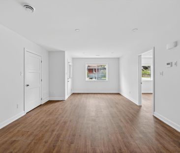 For Lease - 600 Second Street Unit# Unit #8B, Cornwall, Ontario - Photo 1