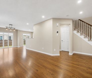 For Lease - 224 Lamplighters Drive, Barrhaven, Ontario - Photo 3