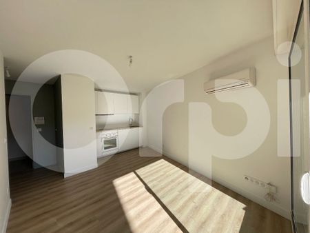 Appartement 2 pièces 29m2 MARSEILLE 8EME 795 euros - Photo 3