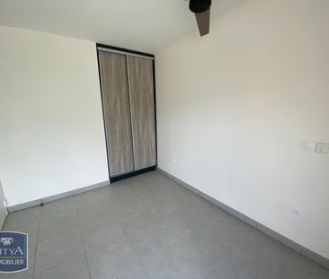 Location Appartement 4 pièces 84m² ST DENIS 97400 - Photo 3