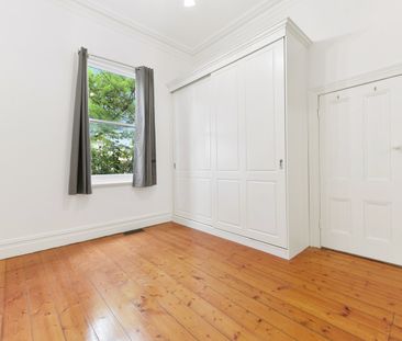 IMMACULATE THREE BEDROOM HOME - Photo 1