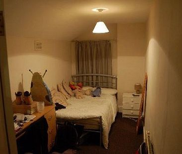 4 Bed - Manilla Road, Selly Park, West Midlands, B29 7py - Photo 2