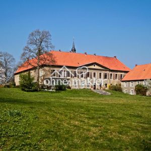 Modern, individuell und mit einem wunderbaren Blick in den Gutspark - Photo 2