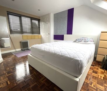 Ridgehurst Avenue, Watford - Photo 6