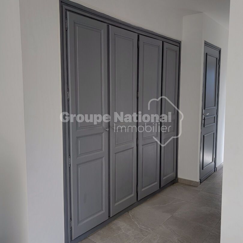 Appartement en Centre Ville de Berre L'etang 3 pièce(s) 63 m2 en 1er étage, - Photo 1