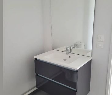 Location appartement 2 pièces - 43.92m² à Lesquin (59810) - Photo 1