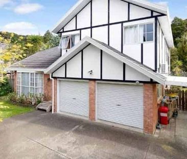 This is a nice family house in Torbay - Photo 3