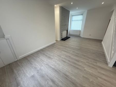 3 bedroom to let - Photo 3