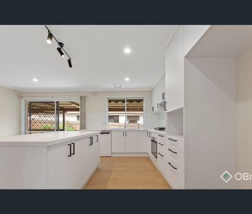 Large Family Home In Highvale Secondary Catchment - Photo 6