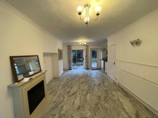 3 bedroom end of terrace house to rent - Photo 1