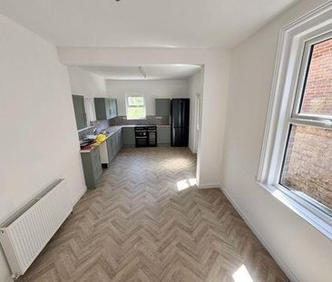 1 bedroom semi-detached house to rent - Photo 3