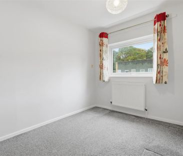2 Bedroom House - Terraced - Photo 1
