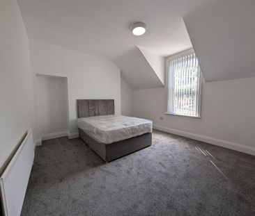 4 bedroom house of multiple occupation to rent - Photo 4