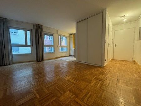 APPARTEMENT T2 A LOUER LYON 4EME ARRONDISSEMENT - Photo 2