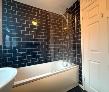 2 bedroom detached bungalow to rent - Photo 4