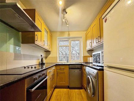 2 bedroom flat to rent - Photo 5