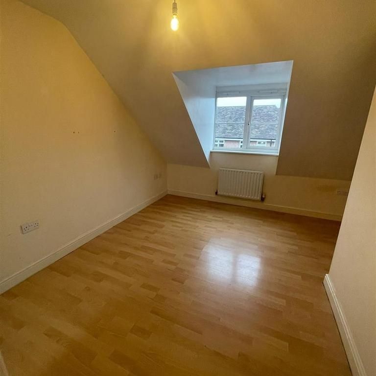 3 bedroom townhouse to rent - Photo 1