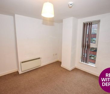 2 bedroom flat to rent - Photo 2