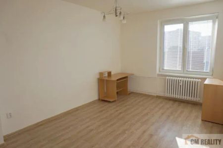 PV, Krokova ul., byt 2+1, pronájem 12.000,- Kč + energie - Фото 4