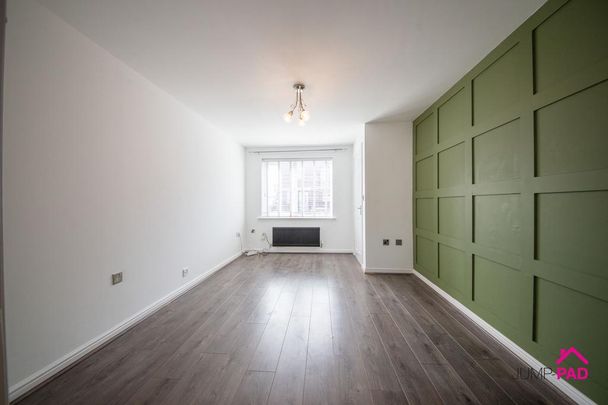 3 bedroom townhouse to rent - Photo 1
