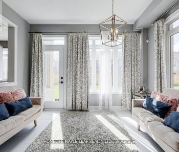 118 LORNE THOMAS PLACE - Photo 1