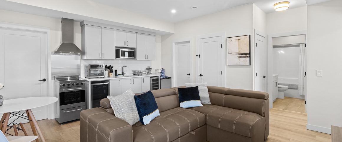 2 BED 1 BATH IDEAL FOR STUDENTS - Photo 1