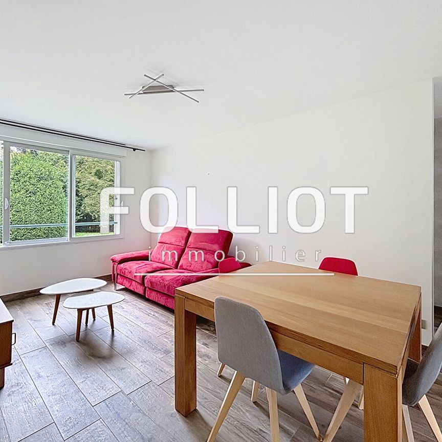 Location Appartement 4 pièces 66m² AVRANCHES 50300 - Photo 1