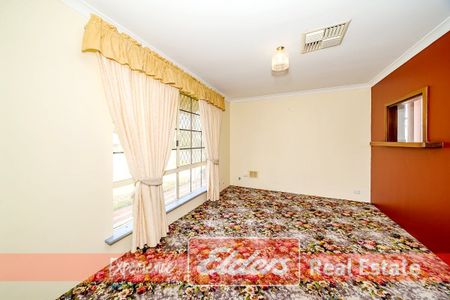 TWO MASTER BEDROOMS WITH ENSUITES - LARGE PATIO AREA! - Photo 3