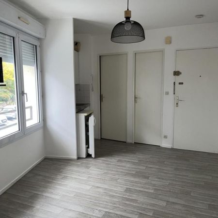 STUDIO - QUARTIER JONELIERE - SURFACE 20,60 M² - Photo 3