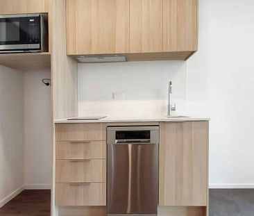 The Residences at LQ Ellerslie Studio Apartment. - Photo 2