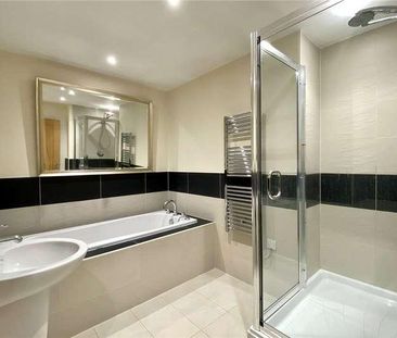 Park Grove, Knotty Green, Beaconsfield, HP9 - Photo 4