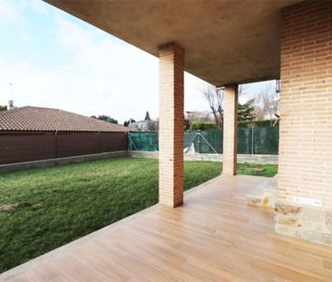 Piso de alquiler en Calle Calle Francisco de Quevedo, 9, Colmenarejo - Photo 6