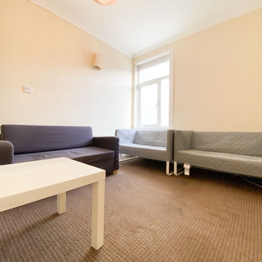 City Road, Roath - Photo 1