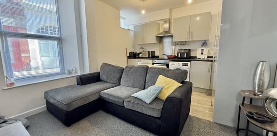 1 bed ground floor maisonette to rent in Wadham Street, Weston-Super-Mare, BS23 - Photo 2