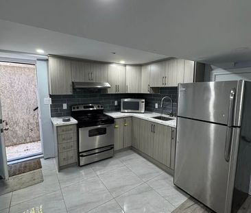 For Lease - 98 Centre Street Unit# Basement, Brampton, Ontario - Photo 2
