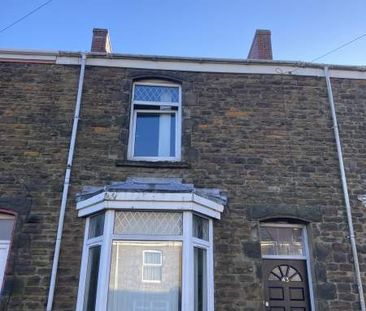 Large First Floor Front Room – Norfolk Street - Photo 4