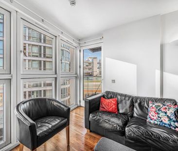1 bedroom flat to rent - Photo 6
