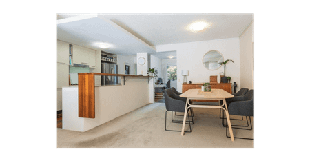 Perfectly Positioned Two Bedroom Apartment in the Heart of Bulimba - Photo 4