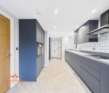 3 bedroom semi-detached house to rent - Photo 6